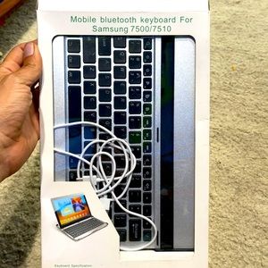 Mobile Bluetooth keyboard for Samsung